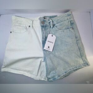 NWT FLYING ANGEL‎ Color Block Short by GoGo Jeans - 13/31